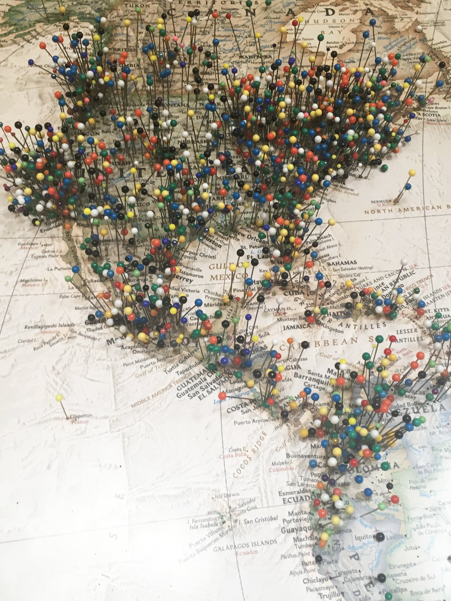 MAPA ACTUAL 101 X 75 CM MARCO BLANCO DISPONIBLE
