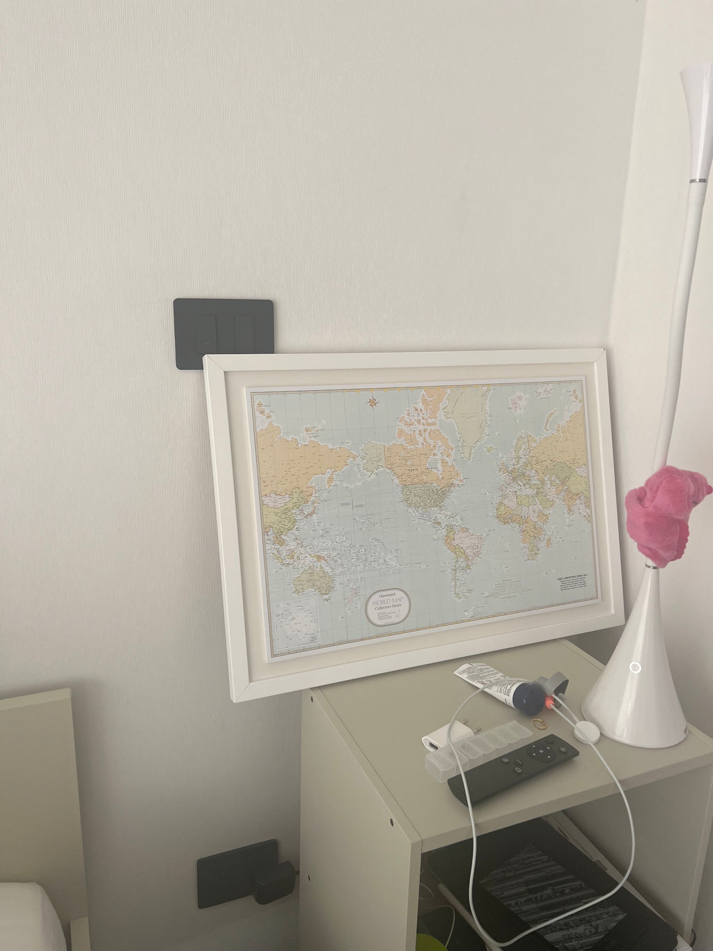 MAPA CELESTE 60 X 40 CM MARCO BLANCO DISPONIBLE